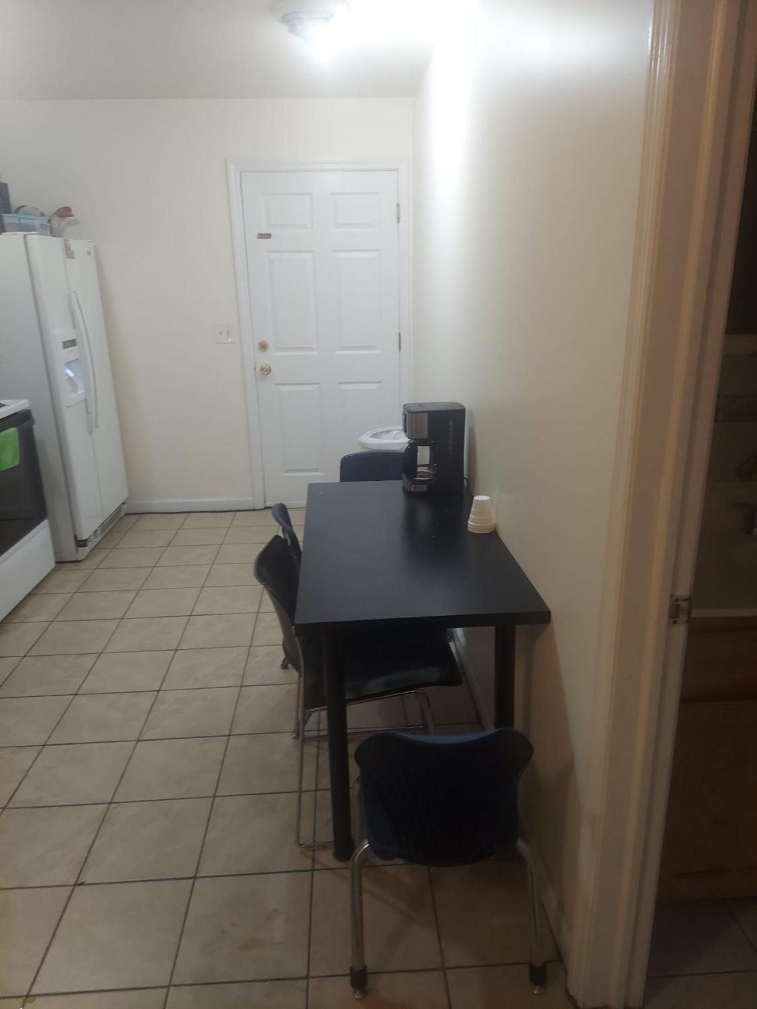 Crystal Room 1 Guest House Near 12Mins To Ewr Airport / Prudential / Njit / Penn Station Newark Esterno foto