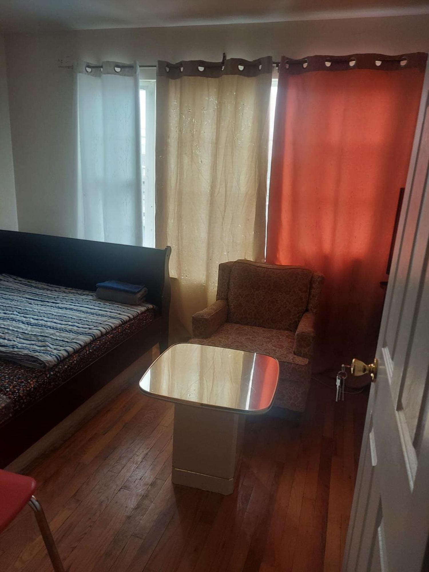 Crystal Room 1 Guest House Near 12Mins To Ewr Airport / Prudential / Njit / Penn Station Newark Esterno foto