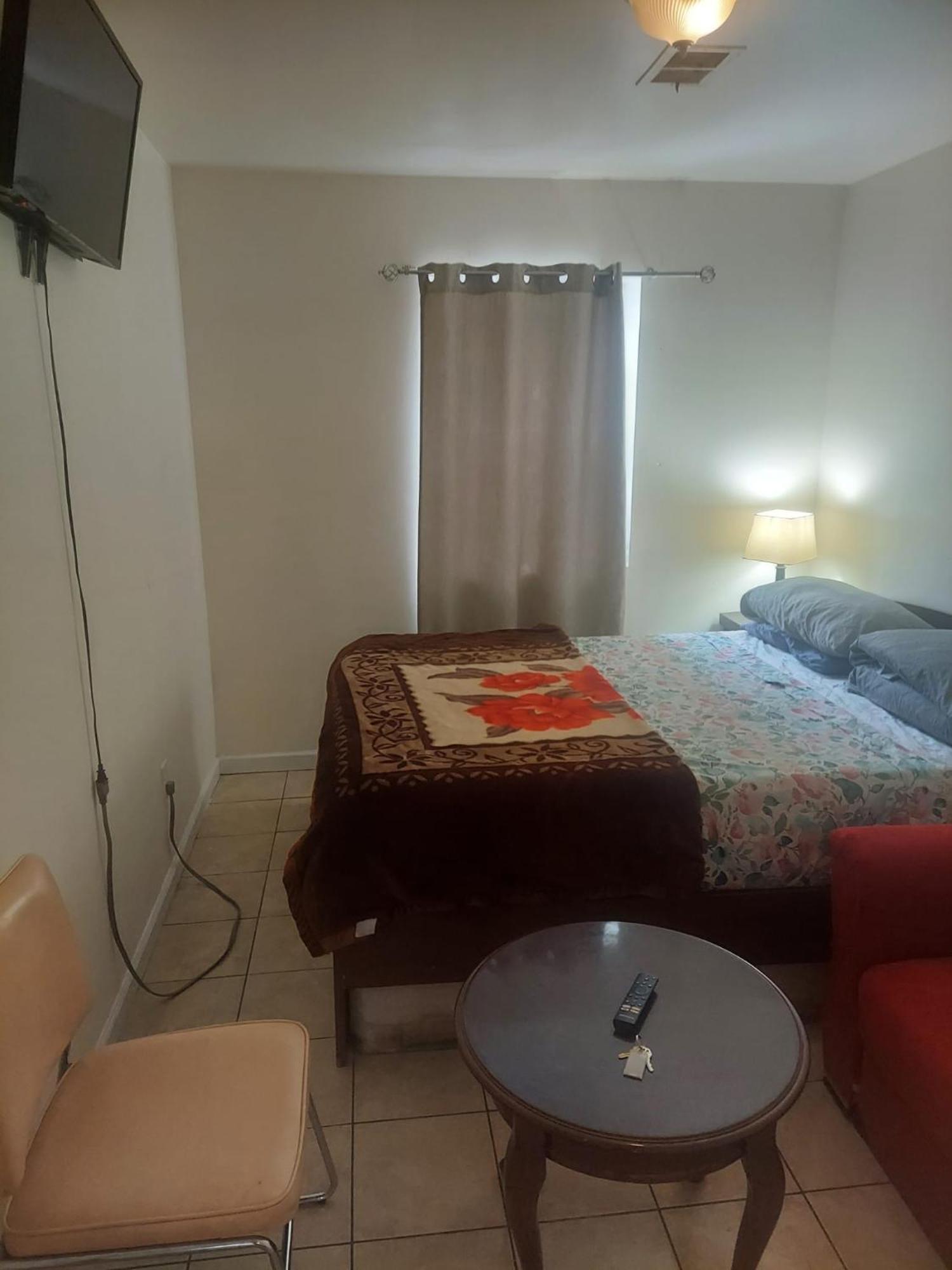 Crystal Room 1 Guest House Near 12Mins To Ewr Airport / Prudential / Njit / Penn Station Newark Esterno foto