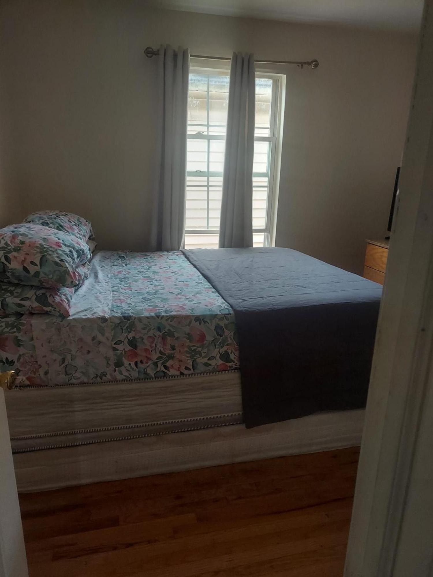 Crystal Room 1 Guest House Near 12Mins To Ewr Airport / Prudential / Njit / Penn Station Newark Esterno foto